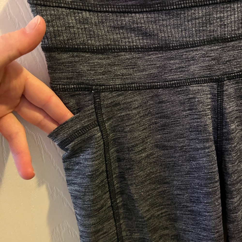 Women’s Athleta Leggins!